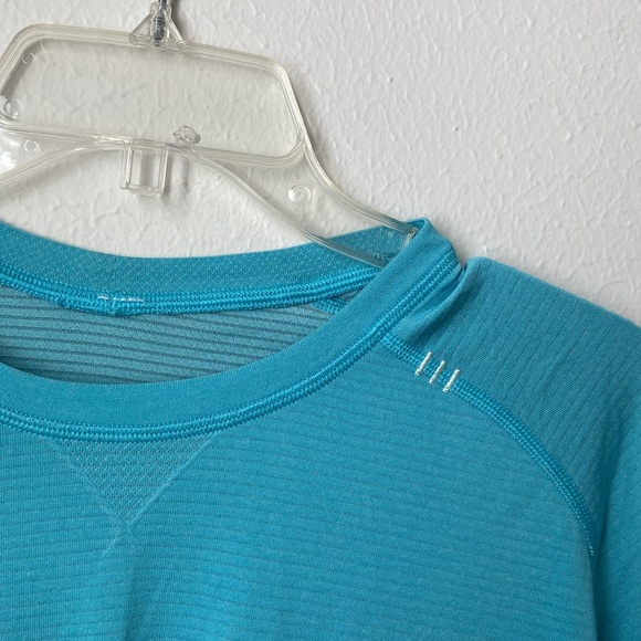 Lululemon Mens Aquamarine Blue Metal Vent Tech Long-Sleeve Shirt - Picture 3 of 6